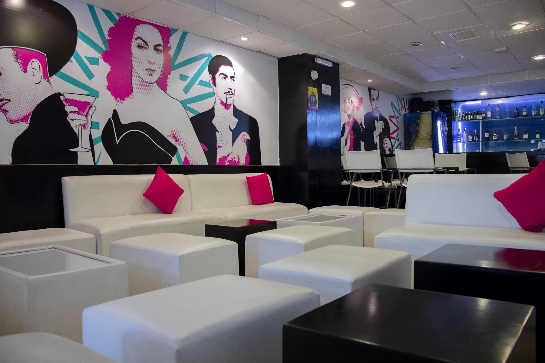 Restaurant Bar 11/12